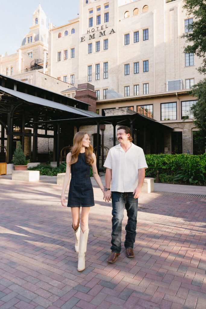Engagement Photos, Engagement photos for awkward couples, Austin photographer