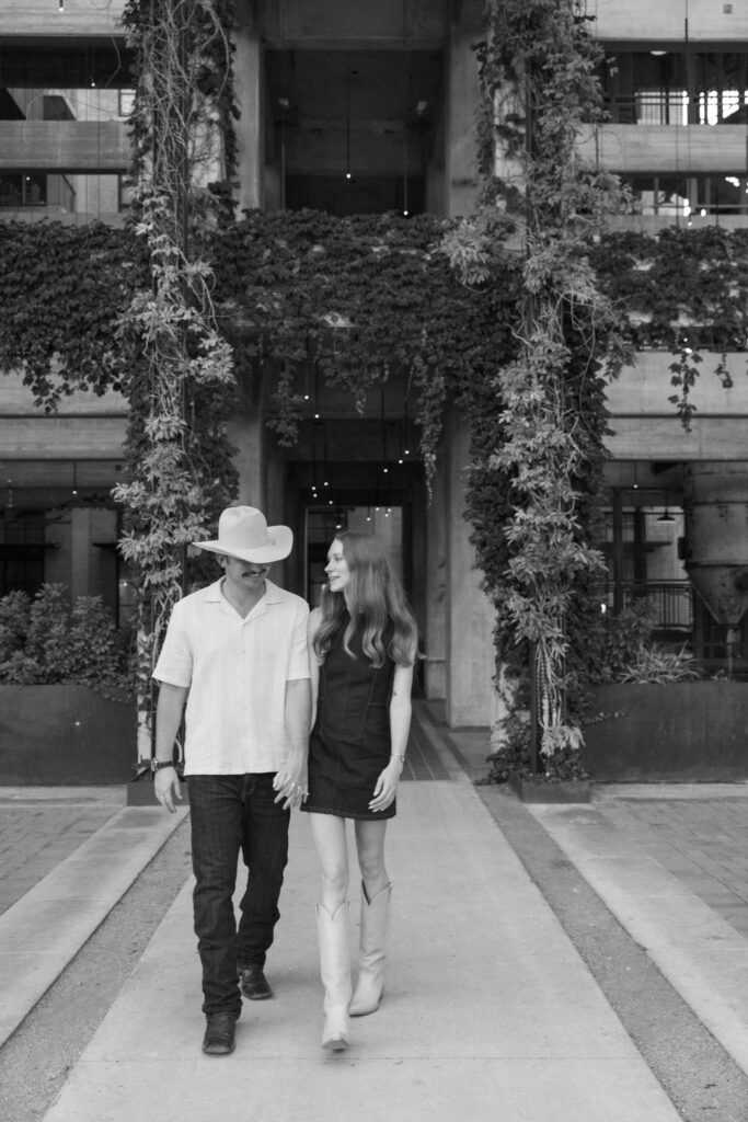 Engagement Photographer, Engagement Photos, Engagement photos for awkward couples, Austin photographer
