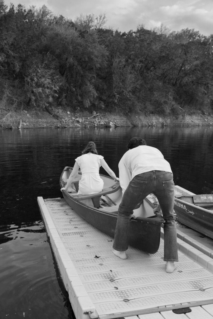 engagement photos in austin